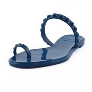 Carmel Sol Flat Sandals in Navy Blue